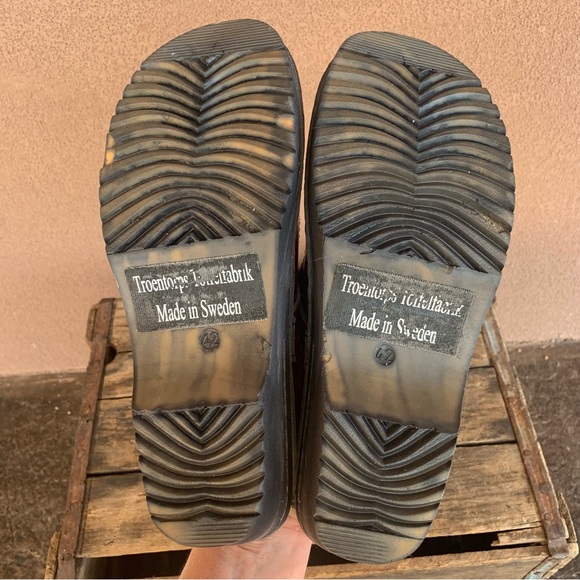 Troentorp Swedish Donatello Black Cherry Clogs - Picture 7 of 7